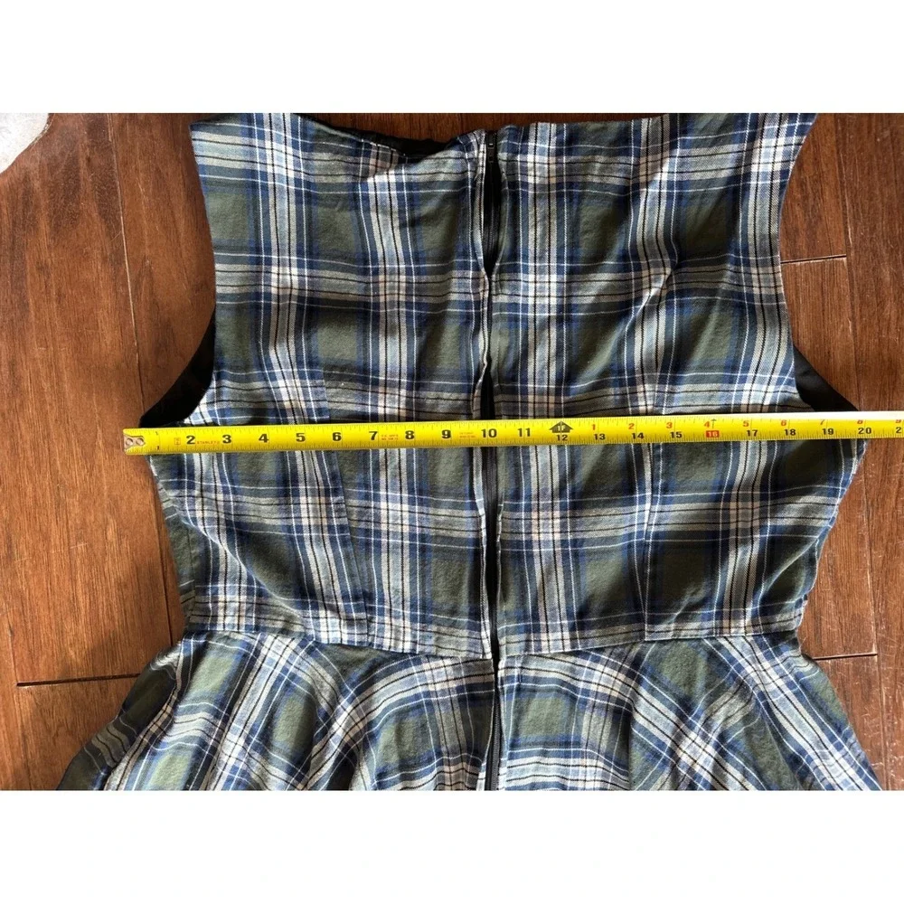 Magnolia Place 3XL Plus Size Plaid Print Sleeveless grunge 90s y2k